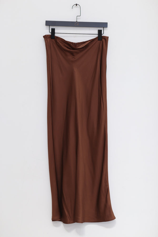 BASERANGE tight skirt SKDYF-VI-SP24 dark brown